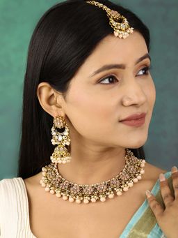 Priyaasi - Peach Beads Pearls Kundan Gold Plated Floral Traditional MaangTika Jewellery Set