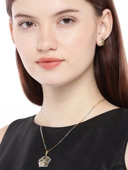 Accessher - 22K Gold Plated Pendant With Earring (Set of 2)