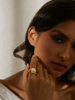 Pipa Bella by Nykaa Fashion - Gold Plated Pearl Cocktail Ring