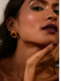 Pipa Bella by Nykaa Fashion - Minimal Solid Gold Stud Earrings