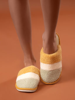 Nykd by Nykaa - Fuzzies - NYSL01-Mustard