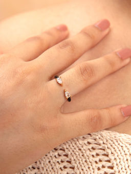 Pipa Bella by Nykaa Fashion - Black Studded Adjustable Enamel Ring