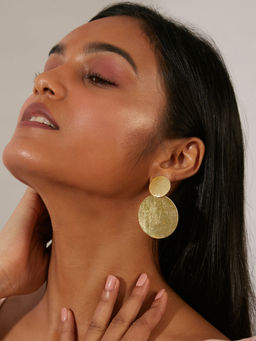 Pipa Bella by Nykaa Fashion - Hold Contemporary Circular Earrings