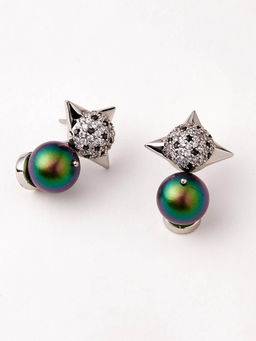 Outhouse - Metallic The Scarabaeus Nova Studs