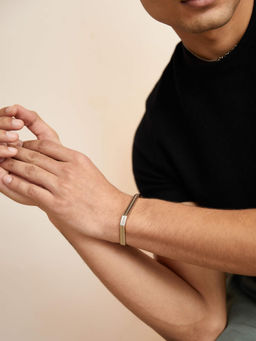 Outhouse - Poppi Bolt Handcuff - Silver