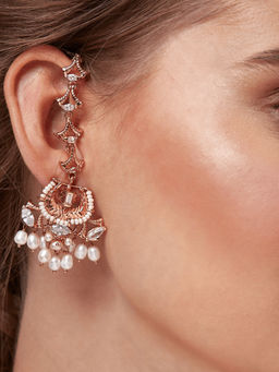 Outhouse - Pearl Liaison Earrings