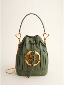Outhouse - Oh Poppi Bucket Bag in Fern Green