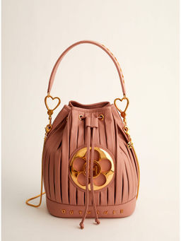 Outhouse - Oh Poppi Bucket Bag in Pale Pink