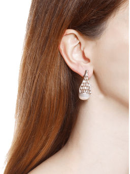 Outhouse - Pearl Gush Rose Drops