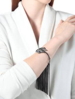 Outhouse - Silver night Tassel Cuff