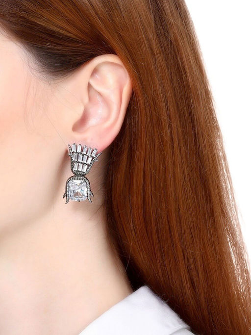 Outhouse Glazed Gunmetal Studs