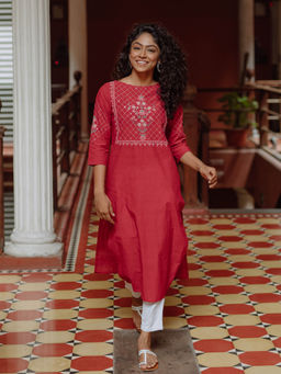 Okhai - Pink Solid Kurta
