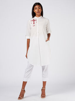 Okhai - White Lily Embroidery Work Kurta