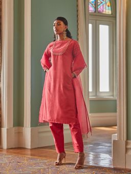 Okhai - Pink Sunrise Ruby Kurta