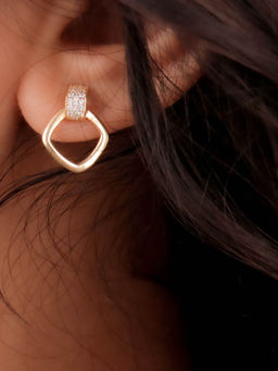 Praavy - 925 Sterling Silver Alluring Diamond Earrings platted in Yellow Gold. (P19E0104)