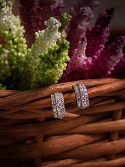 Praavy - 925 Sterling Silver Pave Tripling Stud Earrings. (P19E0118)