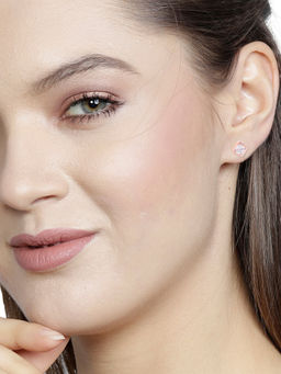 Praavy - 925 Sterling Silver Princess Cut Stud Earrings platted in Rose Gold.(P19E0122)