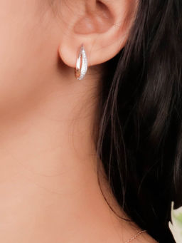 Praavy - 925 Sterling Silver Perfect Waves Earrings platted in Rose Gold. (P19E0149)