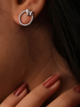 Praavy - 925 Sterling Silver Fly around the Circle of Life Earrings. (P19E0153)