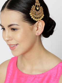 Priyaasi - Gold Plated Handcrafted Stone Studded Passa