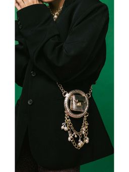 Papa Don't Preach by Shubhika - Gold Mini Spidey Chain-Link Crossbody Bag