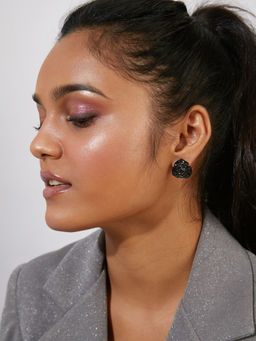 Pipa Bella by Nykaa Fashion - Rose-Textured Top Earrings Embellished With Black Crystals