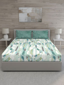 GM - Green Geometric 150 TC Cotton Queen Bedsheet with 2 Pillow Covers (Set of 3)