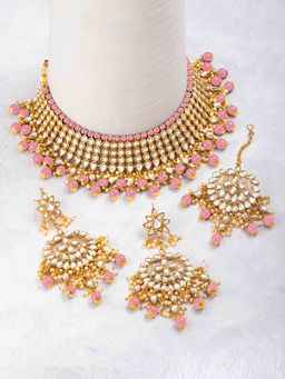 Peora - Gold Plated Kundan Choker Necklace Earring Maang Tikka Traditional Jewellery-PF24N2886PK