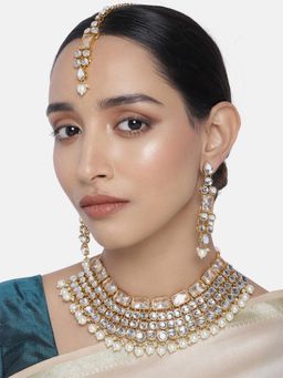 Peora - Gold Plated Crystal Choker Necklace & Maang Tikka Earrings Jewellery Set-PF25N069W