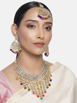 Peora - Traditional Dulhan Kundan Necklace & Earring Jewellery Maang Tikka (Set of 3)-PF25N1177ML