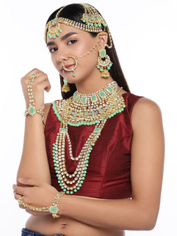 Peora - Ethnic Indian Traditional Gold Plated Kundan Dulhan Bridal Jewellery Set PF36BR02MNT