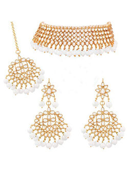 Peora - TraditionalGold Plated Kundan Choker Necklace & Earring & Maang Tikka-PF37NK7075W
