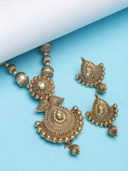 PANASH - Gold-Plated Kundan Studded Handcrafted Jewellery Set (Set of 2)