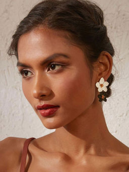 Pipa Bella by Nykaa Fashion - White And Black Lilly-Designed Earrings