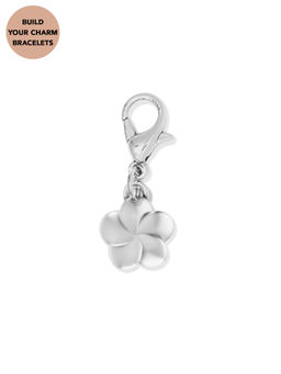 Pipa Bella by Nykaa Fashion - Silver Plated Chain Link Bracelet With Floral Pendant