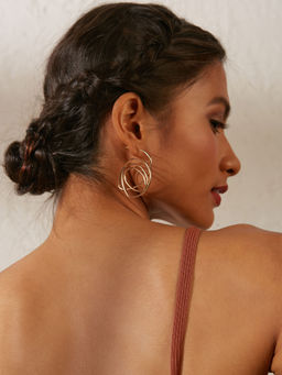 Pipa Bella by Nykaa Fashion - Thread-Designed Earrings