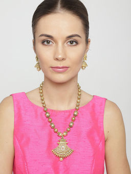 PANASH - Gold-Toned Off-White Gold-Plated Stone-Studded Beaded Jewellery Set