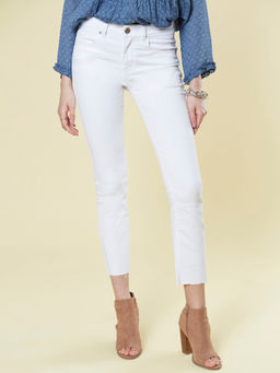 Label Ritu Kumar - White Slim Fit Solid Pant