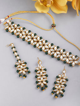 Peora - Green Kundan Necklace & Pair of Earrings and Maang Tikka (Set of 3)-PF24N2832G