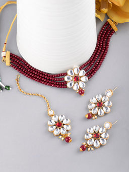 Peora - Maroon Kundan Necklace & Pair of Earrings and Maang Tikka (Set of 3)-PF24N2875M