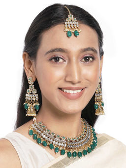 Peora - Gold Plated Dulhan Kundan Faux Pearl Choker Necklace Earring Jewellery (Set of 2)-PF24N2950G