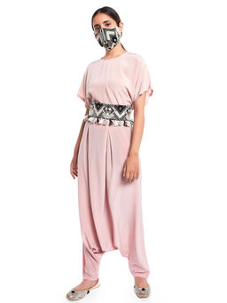 PS Pret by Payal Singhal - Short Kaftaan Top And Low Crotch Pant With Mask And Tieup Belt (Set of 4)