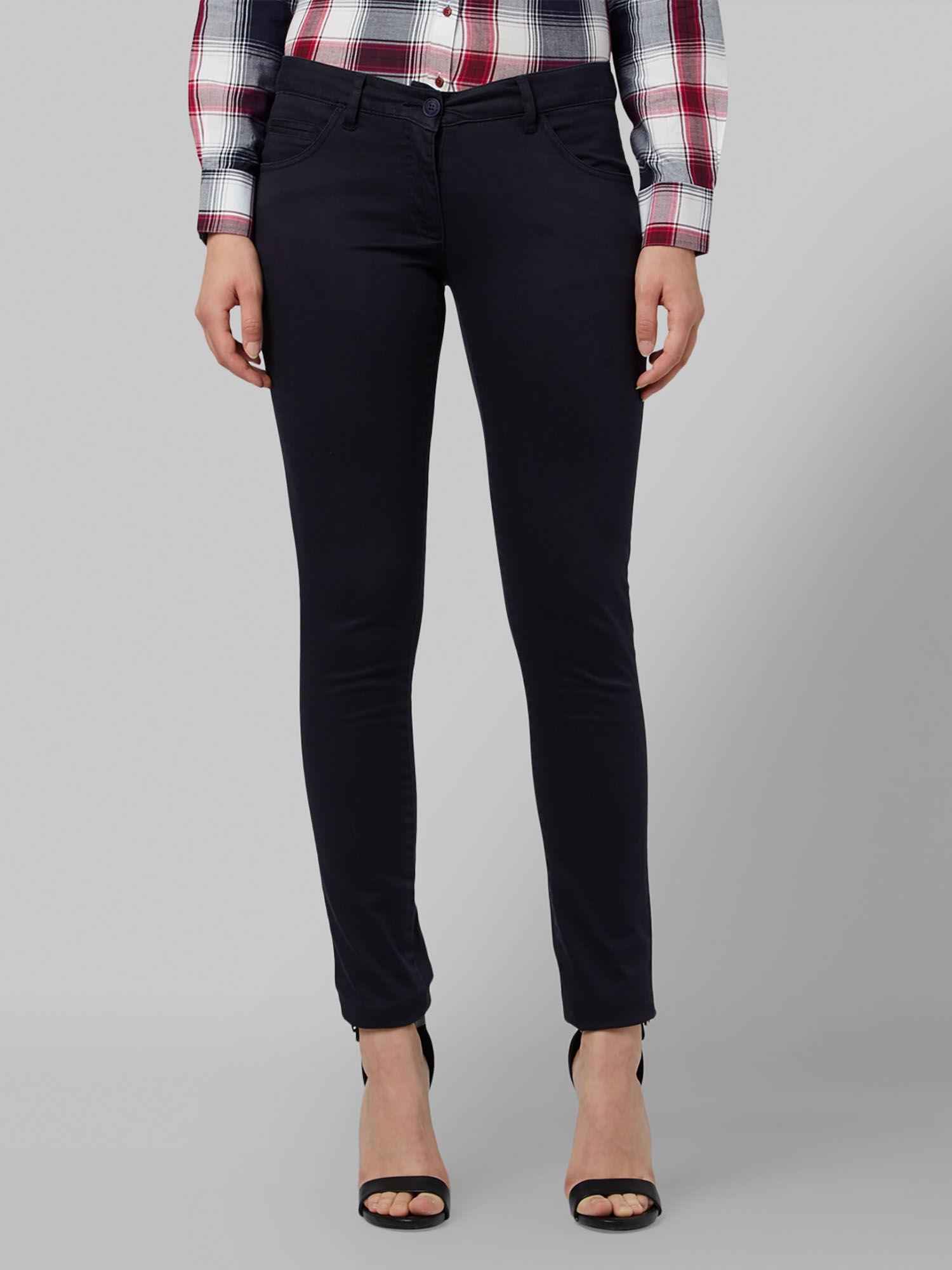 Park Avenue Woman 