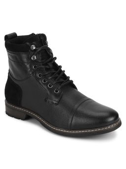 Red Tape - Black Solid Chukka Boots