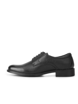 Red Chief Black Leather Derby Shoes at 