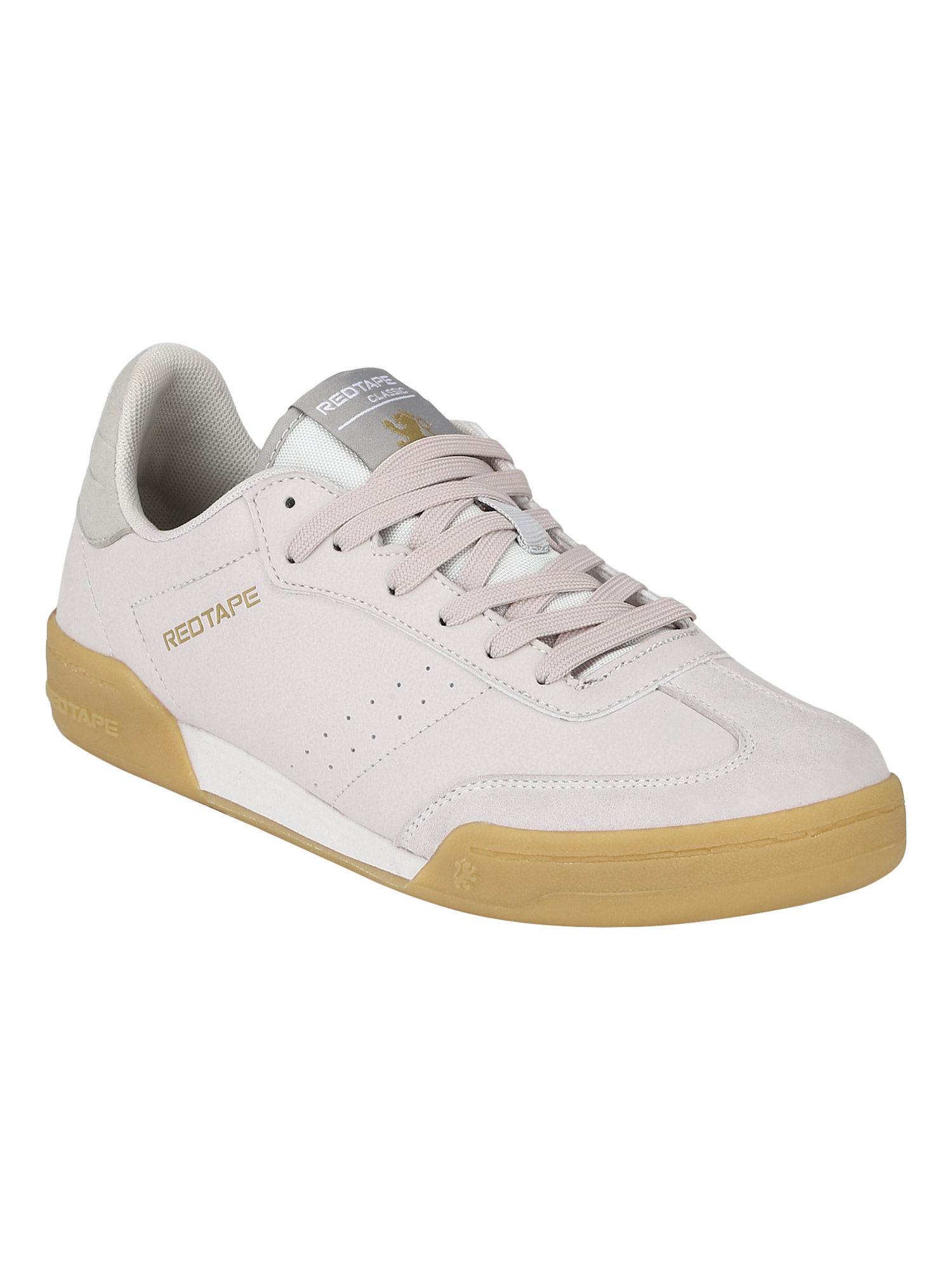 redtape sneaker