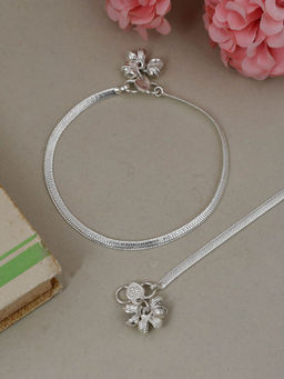 Silvermerc Designs - Set Of 2 Chain Anklets