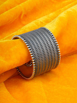 Neeta Boochra - This Cuff Statement Bangle Is Handcrafted In Oxidized Silver With Beautiful Beads