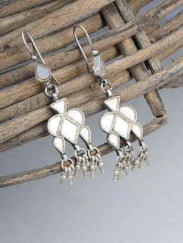 Neeta Boochra - Mirror White Glass In This Earring Are Handcrafted In Silver With Ghungroo