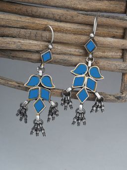 Neeta Boochra - Mirror Blue Glass In This Earring Are Handcrafted In Silver With Ghungroo
